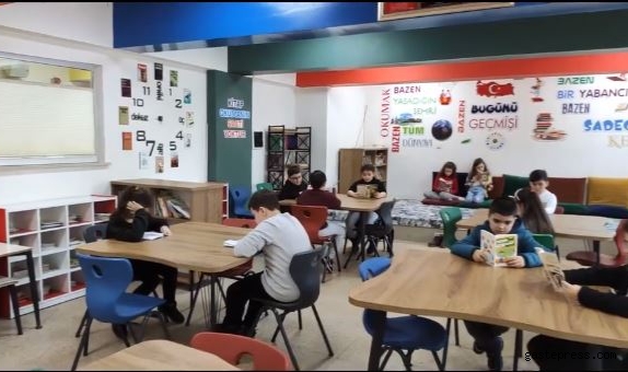 "Kütüphanesiz Okul Kalmasın!" kampanyası kapsamında yapılan çalışmalar meyvesini verdi!