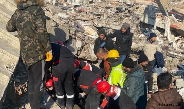 54 saat sonra kurtarılan engelli kız ekiplere öyle bir şey söyledi ki...