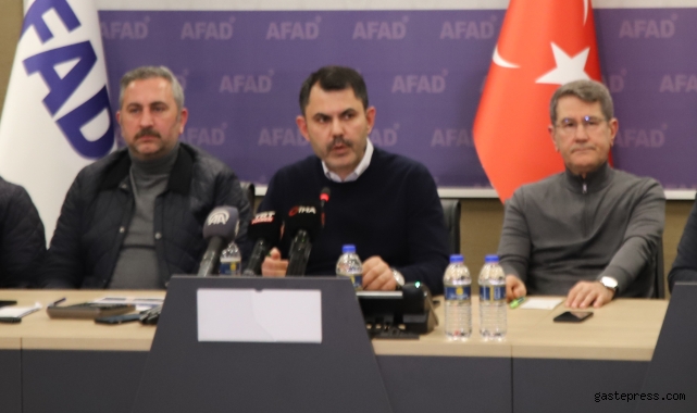 Bakan Kurum: "118 bin binada 412 bin bağımsız bölüm yıkılacak"