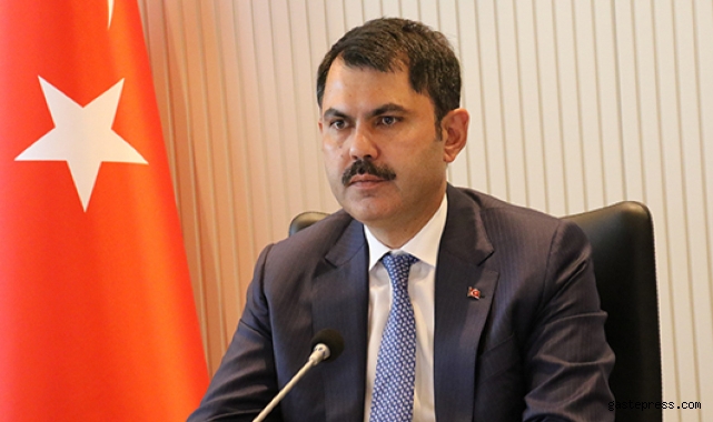 Bakan Kurum: 'Kurulacak geçici barınma alanlarının yanı sıra kalıcı konutlar için de çalışmalar başlatıldı!'