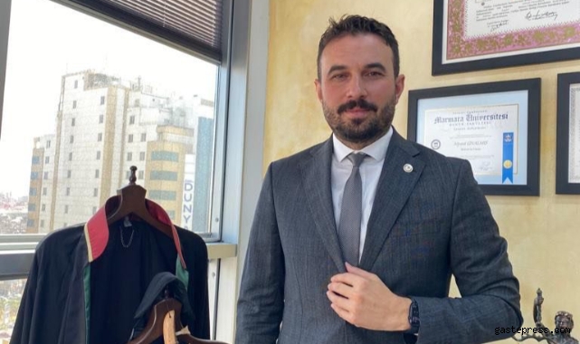 CHP’li Ünalmış: “Kayserispor’a siyaset bulaştırmayın, istifa edin”