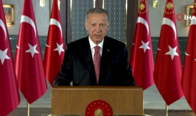 Cumhurbaşkanı Erdoğan: 'TEKNOFEST gençliğinin nasıl olması gerektiğini gösterdiniz'