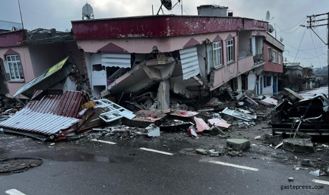 Deprem bölgesine yardım ulaştırılabilen resmi banka hesapları!