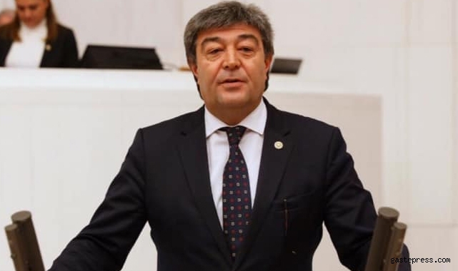 Dursun Ataş; "Milyonları Millet Bahçesine Değil, Depreme Hazırlığa Harcayın"