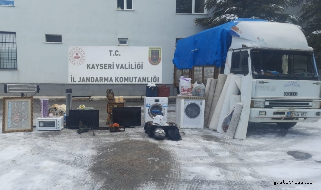 Hırsızlar Suçüstü Yakalandı!