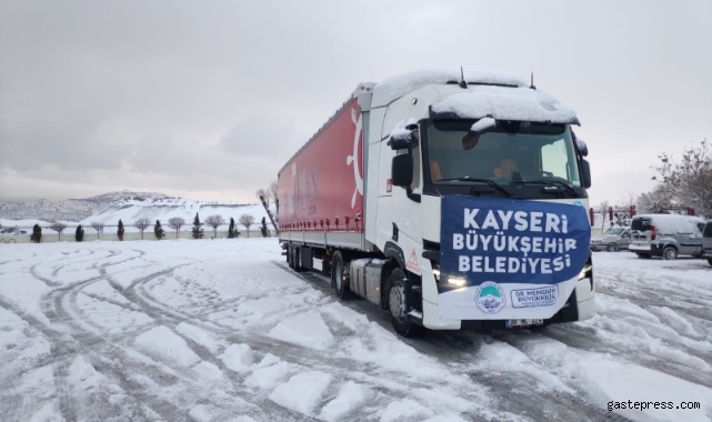 Kayseri Büyükşehir'den deprem bölgesine 3 kamyon ve 20 yardım tırı!