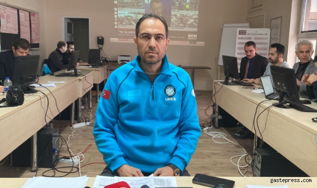 Kayseri, deprem bölgesinin sağlık üssü oldu, nakiller sürüyor!