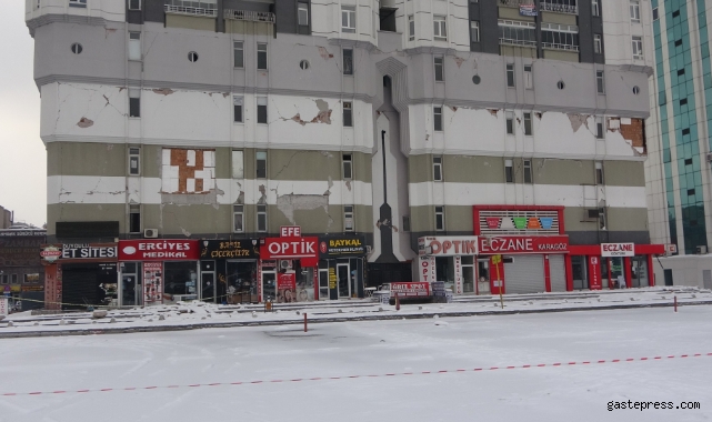 O bina yıkılacak!