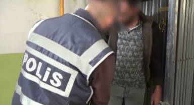 Aranan şahıslara 89 polis ile şafak operasyonu: 15 gözaltı!