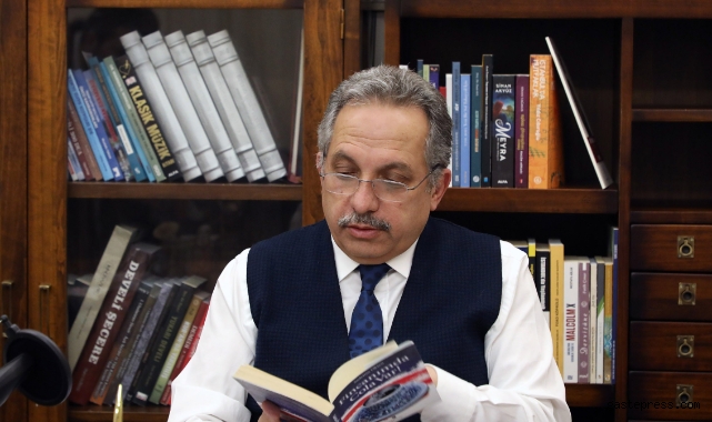 Başkan Yalçın: "Kütüphaneler medeniyet inşasının basamaklarıdır"