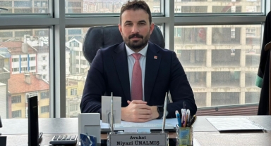 CHP’li Ünalmış: “Suriyeli sığınmacıların kayıp kimlik ilanları incelenmelidir”
