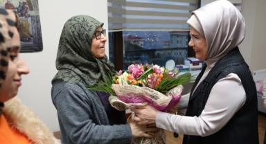 Emine Erdoğan’dan Ankara’daki depremzede aileye iftar ziyareti!