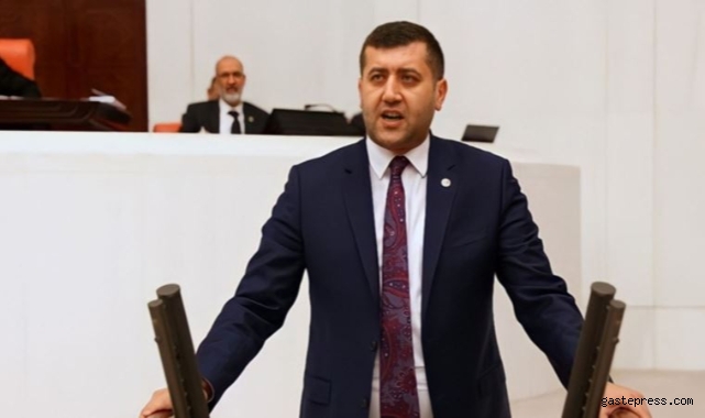 Ersoy'dan Akşener'e sert sözler: "2 Bakanlıkta bu teröristlere verin"