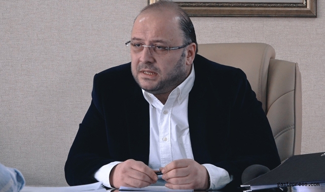 Kayserli İş İnsanı Bekir Kiracıoğlu İYİ Parti rozeti taktı!