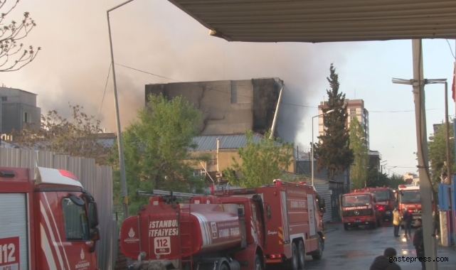 Akit Medya Grubu’nun bulunduğu binada yangın çıktı!