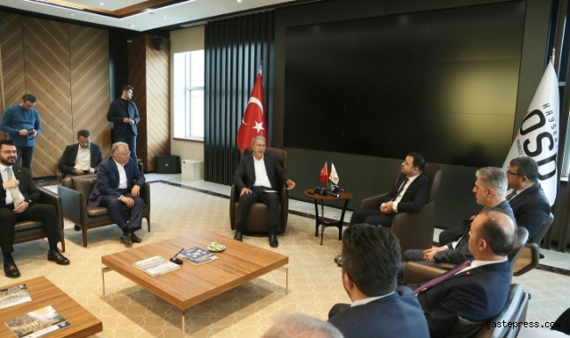Başkan Büyükkılıç Ve Bakan Akar iş dünyası temsilcileri ile buluştu!