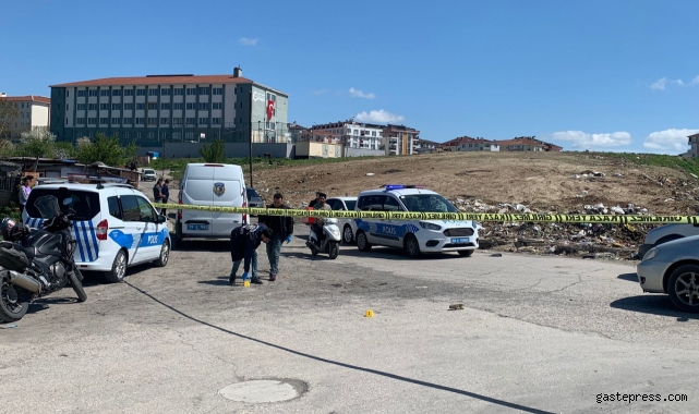 Çocuklara şeker dağıtan polisler kurşunlandı!