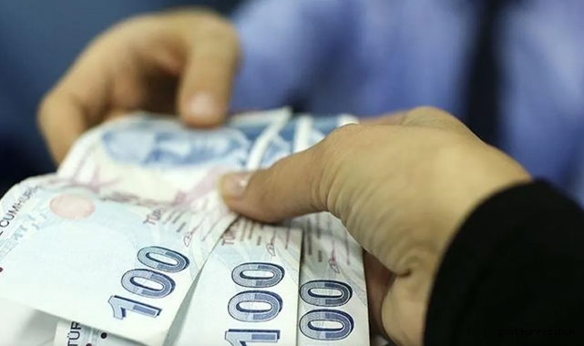 Emekli maaş ve ikramiye ödemeleri bugün başladı!