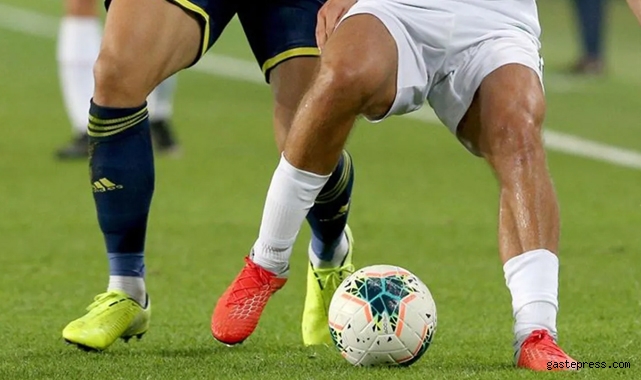Fenerbahçe deplasmanda Başakşehir'i 2-1 mağlup etti!