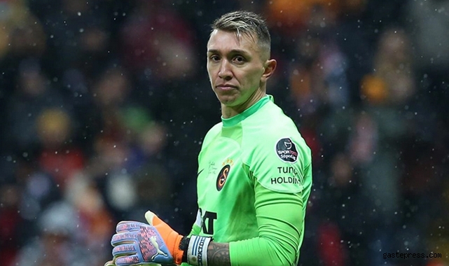 Galatasaray'da Muslera'dan şampiyonluk açıklaması!