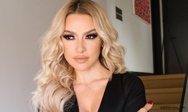 Şarkıcı Hadise'den Galatasaray paylaşımı!