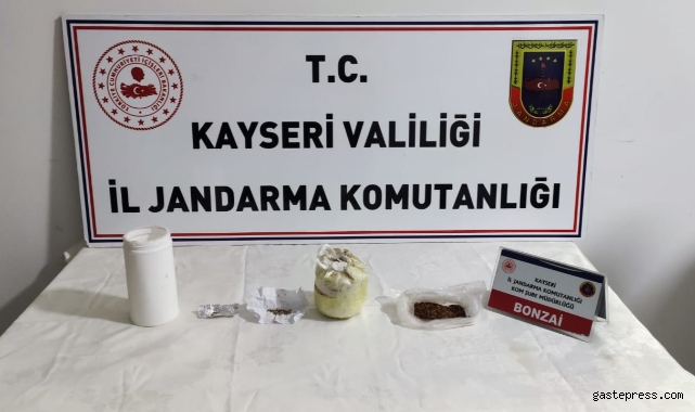 Uyuşturucu operasyonunda 1 kişi yakalandı, 1 kişi aranıyor 
