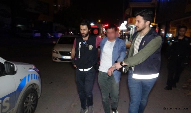 112 ekipleri müdahaleye gittiği şahıs tarafından saldırıya uğradı!