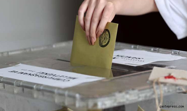 14 Mayıs seçimleri için oy verme işlemi sona erdi, sandıklar kapandı, oylar sayılıyor! 