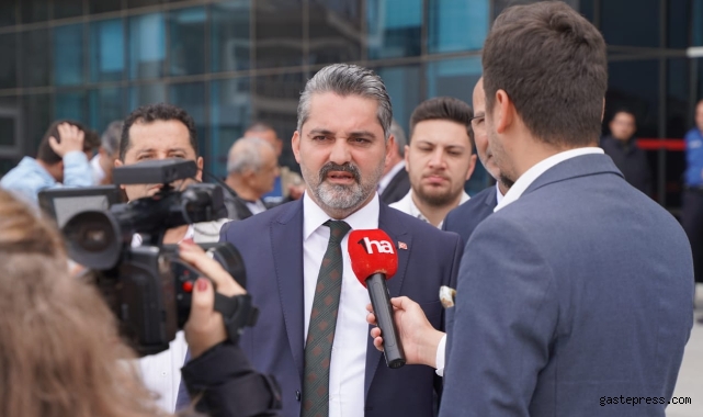 AK Parti İl Başkanı Üzüm, “Vekillerimiz Kayseri’de faydalı işlere imza atacak”