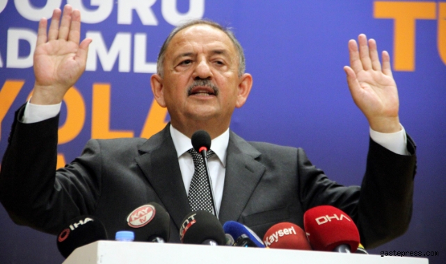 AK Partili Özhaseki'den Özdağ'a: "Bir kırmızı plakalı araç gösterdiler diye niye kendinden geçtin?"