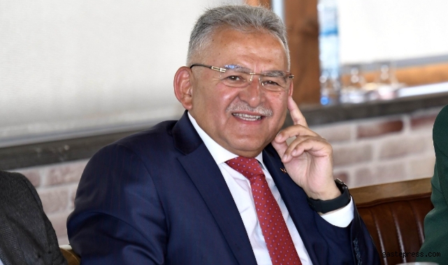 Bakan Akar ve Başkan Büyükkılıç'tan 'Ekmeğe Zam' Açıklaması!