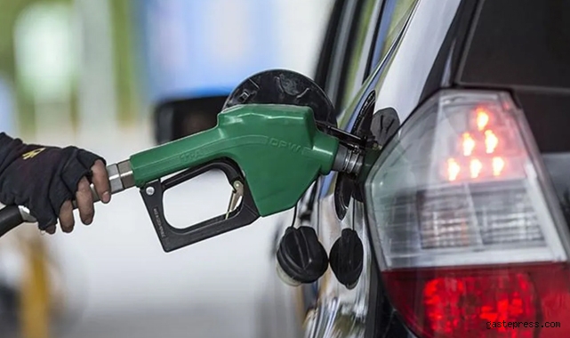 Benzine gece yarısı bir zam daha geliyor! 26 Mayıs 2023 Cuma benzin ve motorin fiyatları...