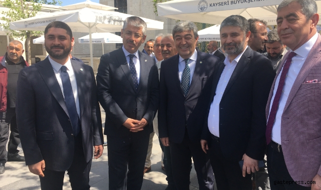 Büyük buluşmada dostluk mesajı!