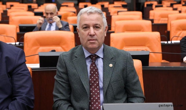 CHP Kayseri Milletvekili Arık'tan AK Parti Kayseri Milletvekili adayı Bakan Hulusi Akar'a tepki, "Üniversiteleri AKP'nin kirli siyasetine alet etmeyin"