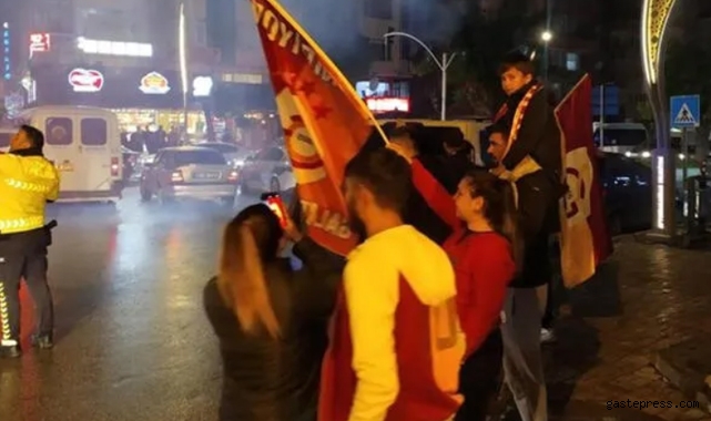 Galatasaray'ın şampiyonluğu yurt genelinde coşkuyla kutlanıyor!