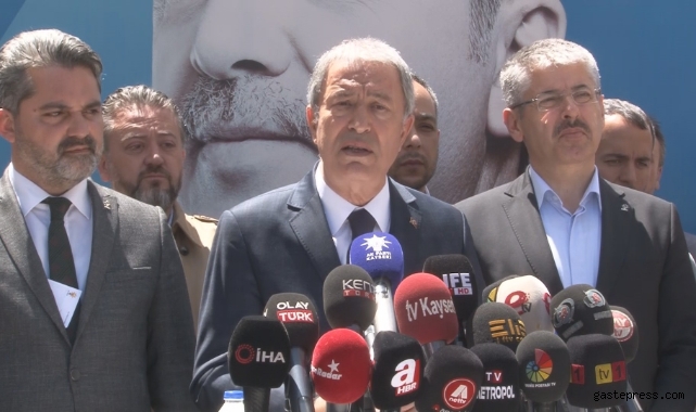 Hulusi Akar: "Sayın Cumhurbaşkanımızın bu dönemde dahi seçilme ihtimalinin olduğunu bilelim ve ona göre davranalım"