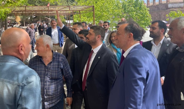 İYİ Parti Kayseri Milletvekili adayı İlker Sungur gezmedik ilçe, gezmedik mahalle bırakmıyor!