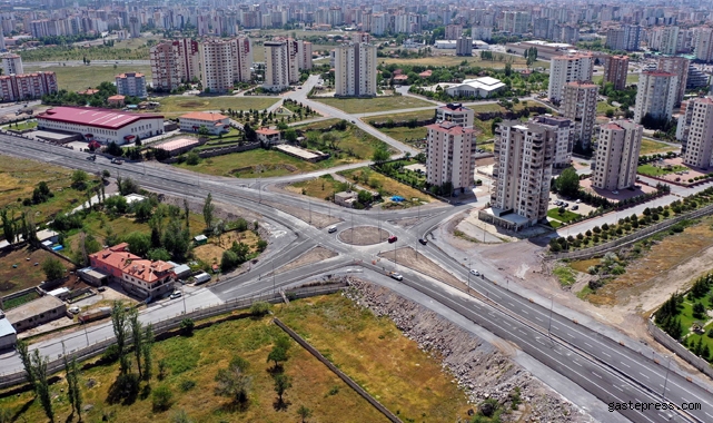 Kayseri Büyükşehirin 20 Milyon TL'lik Yol Yapım Çalışmalarında Sona Gelindi!