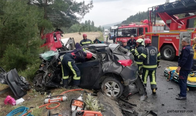 Sağlıkçı ailenin yeni yaşam hayali yarım kaldı: 4 ölü, 1 yaralı!
