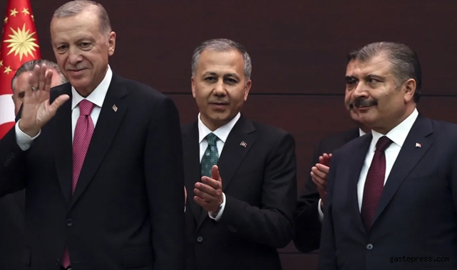 Sağlık Bakanı Fahrettin Koca'dan ilk açıklama!