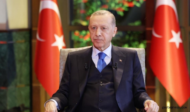Cumhurbaşkanı Erdoğan: “Kızılay’ımız ilk andan itibaren deprem bölgesinde yerini aldı”