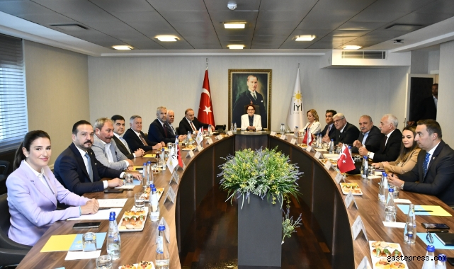 İYİ Parti lideri Akşener Başkanlık Divanı üyeleriyle bir araya geldi!