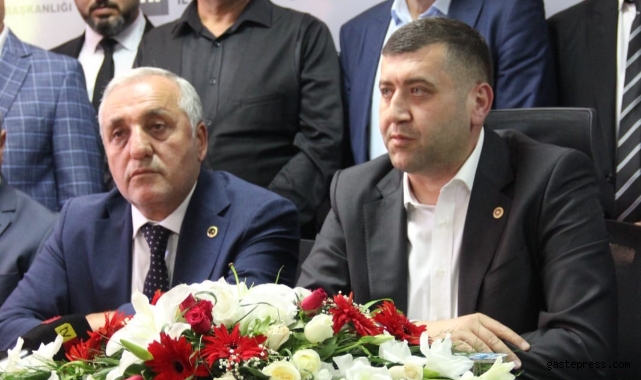 MHP Kayseri İl Başkanlığı görevini Seyit Demirezen devraldı!