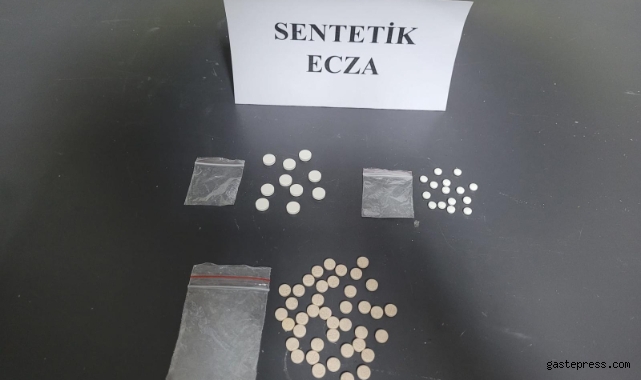 Narkotik ekipleri 4 şüpheli yakaladı!