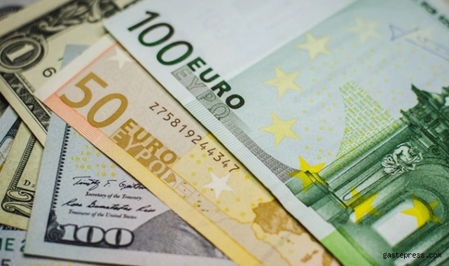 Tam gaz yükseliş! 17 Temmuz Dolar, Euro ve Bitcoin çıldırdı alış-satış rakamlarına bakın!