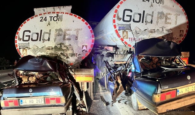 Tankere arkadan çarpan otomobil kağıt gibi ezildi: 3 ölü!