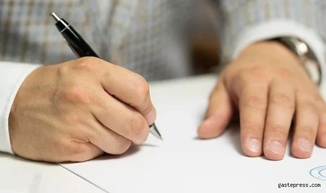 Tapuda yeni dönem resmen başladı Noterler ne kadar ücret alacak?