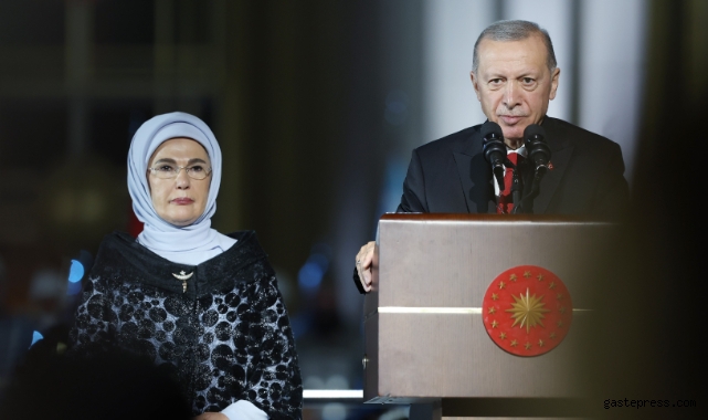 Cumhurbaşkanı Erdoğan: "Yıllarca kendi zaaflarını devletin siyaseti gibi sunanların devri kapanmıştı!