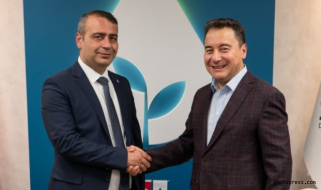 DEVA Partili Mustafa Menekşe'den özgür basının sesi gastepress.com'a teşekkür!