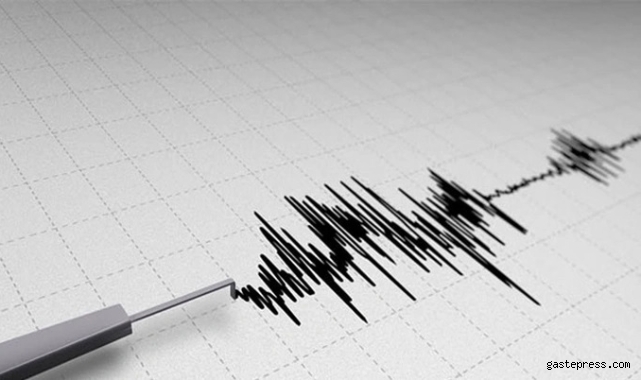 İzmir'de deprem oldu, çevre iller de sallandı! AFAD'dan son dakika açıklama...